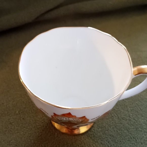 Commemorative teacup - Picture 3 of 5